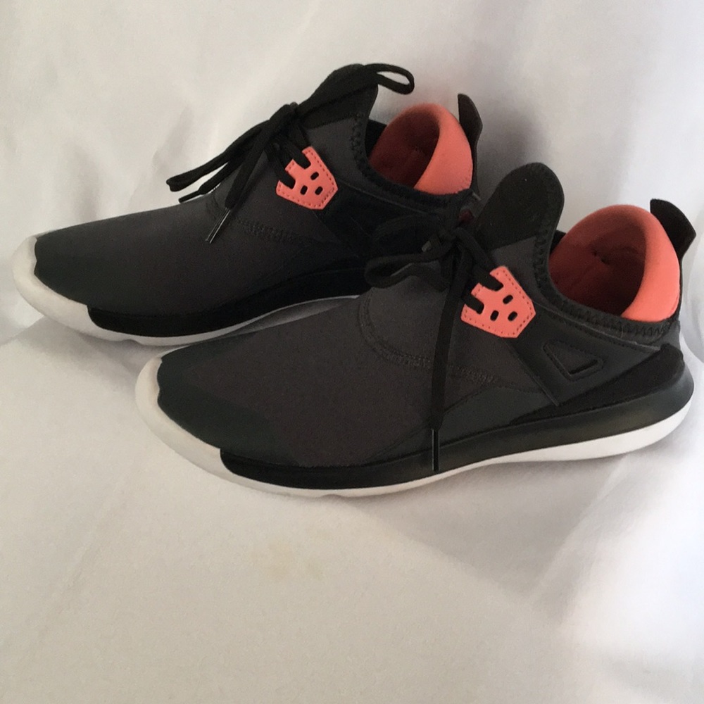 ⬇️PRICE DROP⬇️ Nike Air Jordan